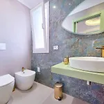 Medusa Luxury Nocleg ze śniadaniem 3*